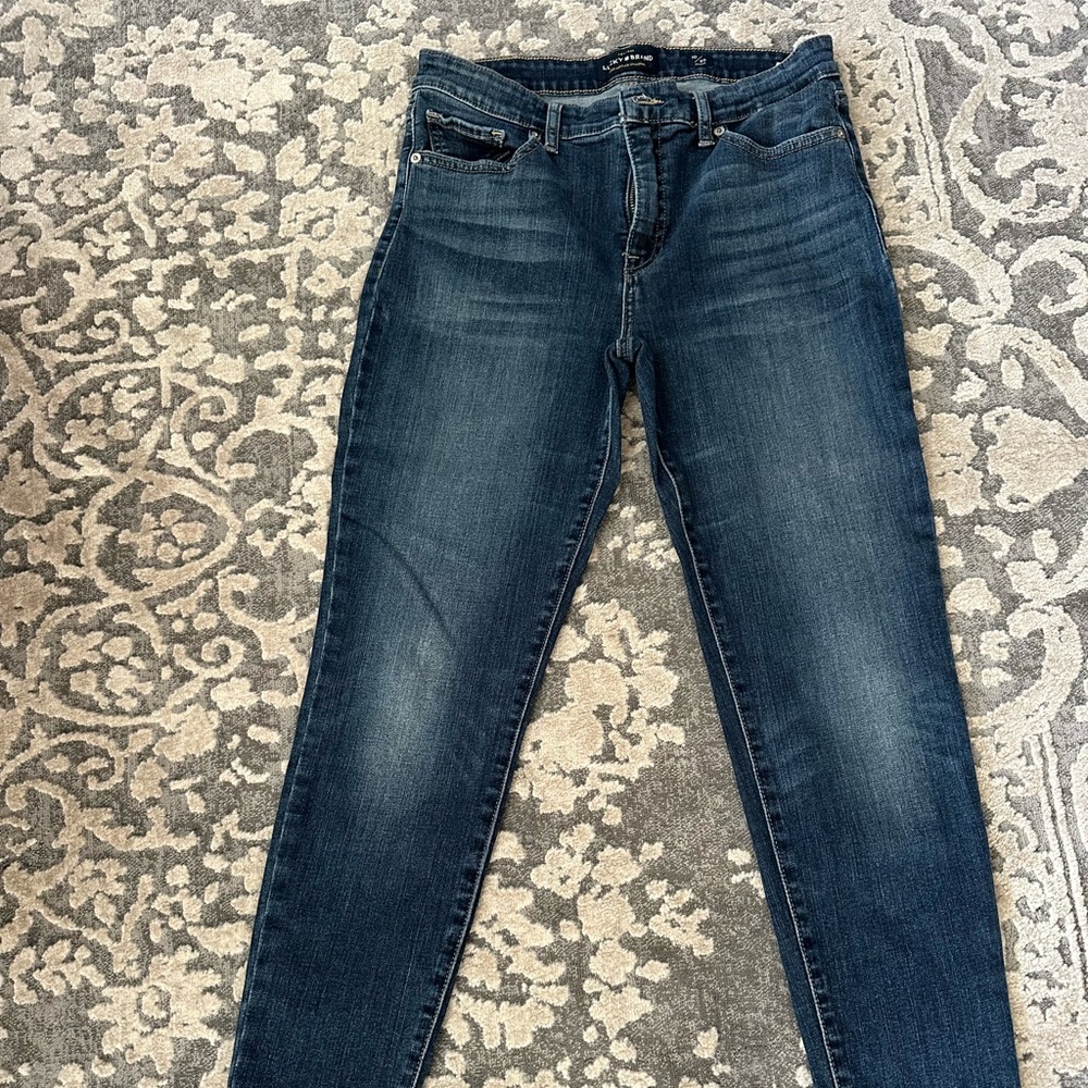 Lucky Brand Dark Blue Ankle Jeans